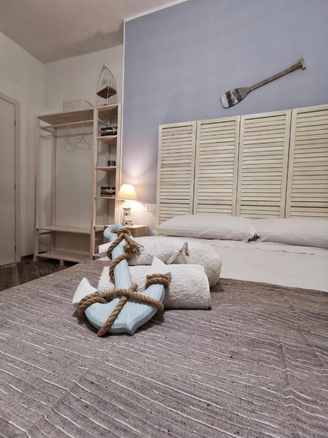 Hotel L' Ora Blu à Fiumicino Extérieur photo