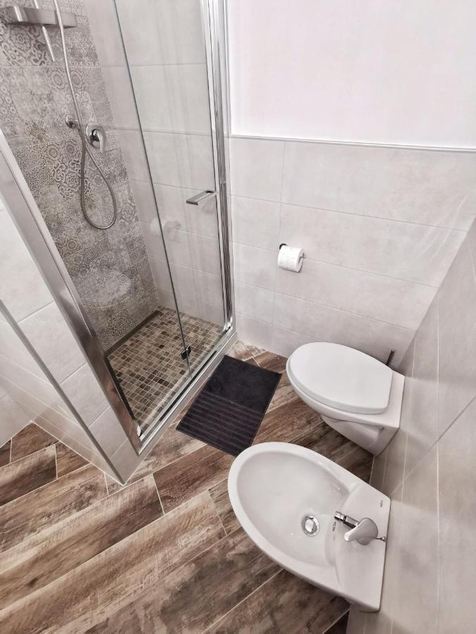 Hotel L' Ora Blu à Fiumicino Extérieur photo