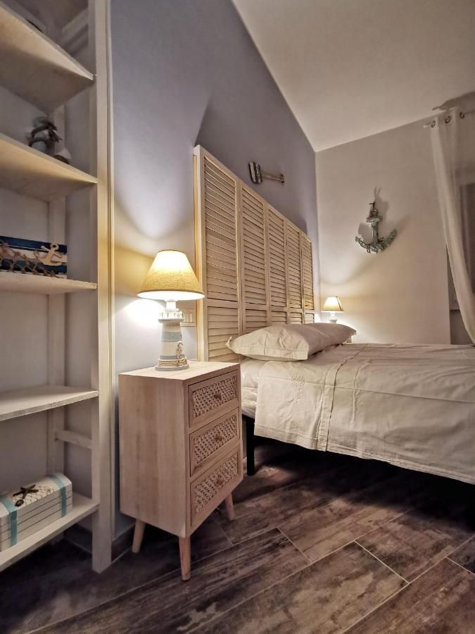 Hotel L' Ora Blu à Fiumicino Extérieur photo